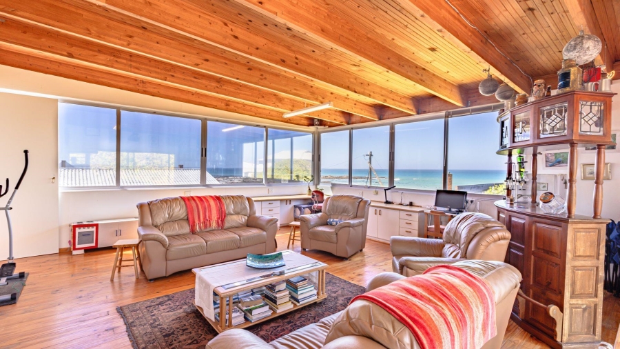 3 Bedroom Property for Sale in Franskraal Western Cape